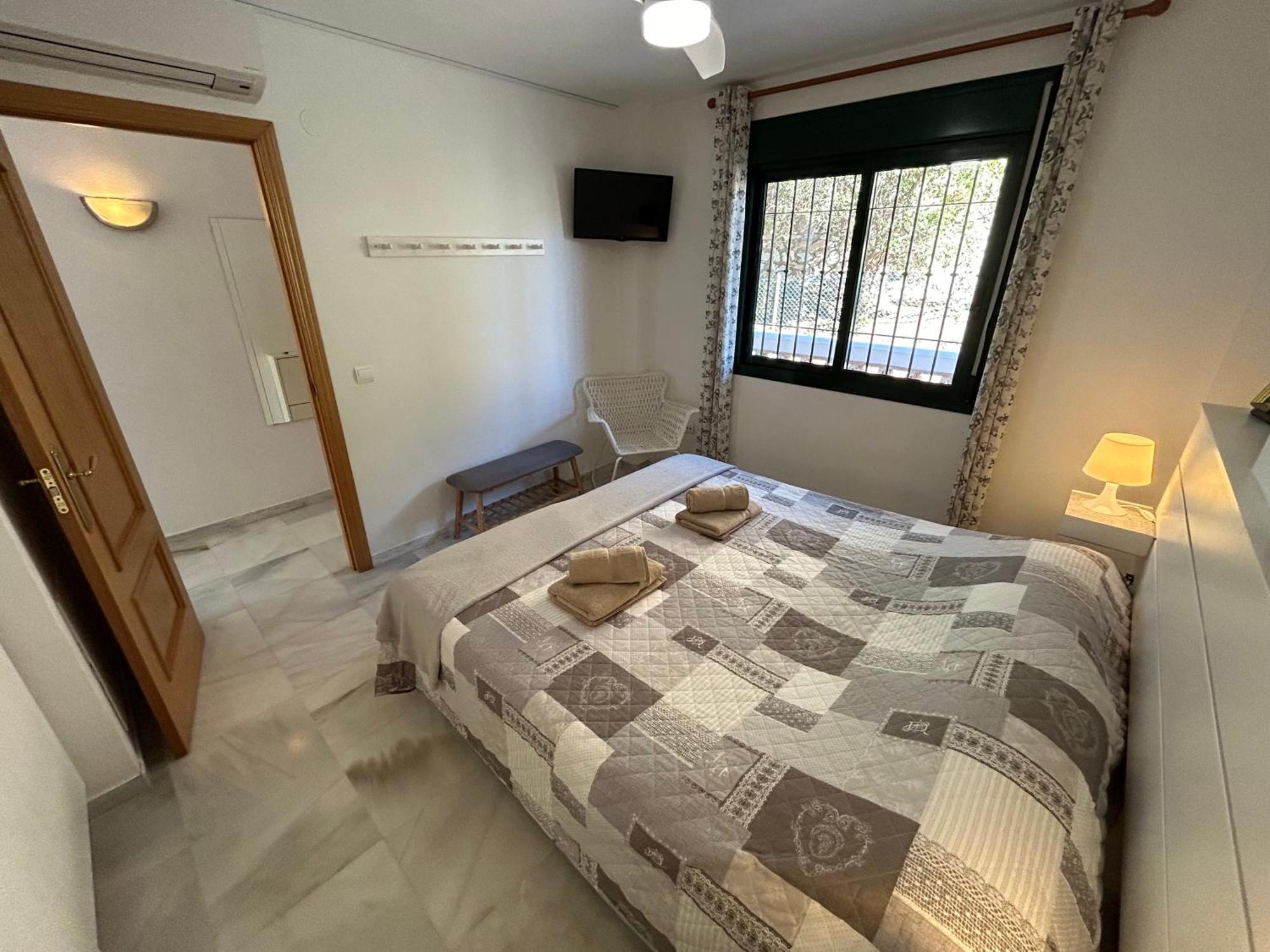 Apartment Casa Fortune Sleeps 4 *