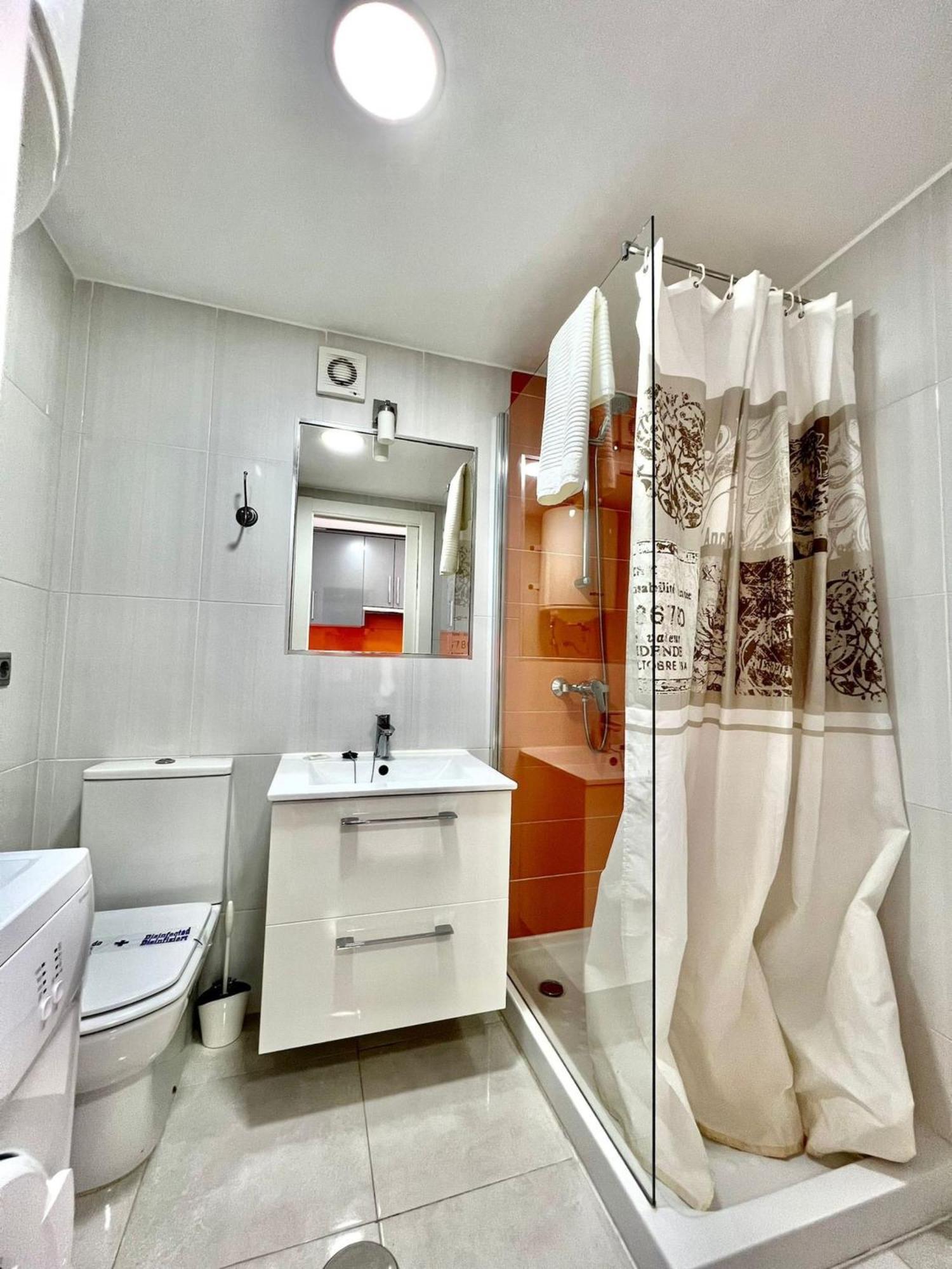 Spacious In Benalbeach With Sea Views Benalmadena