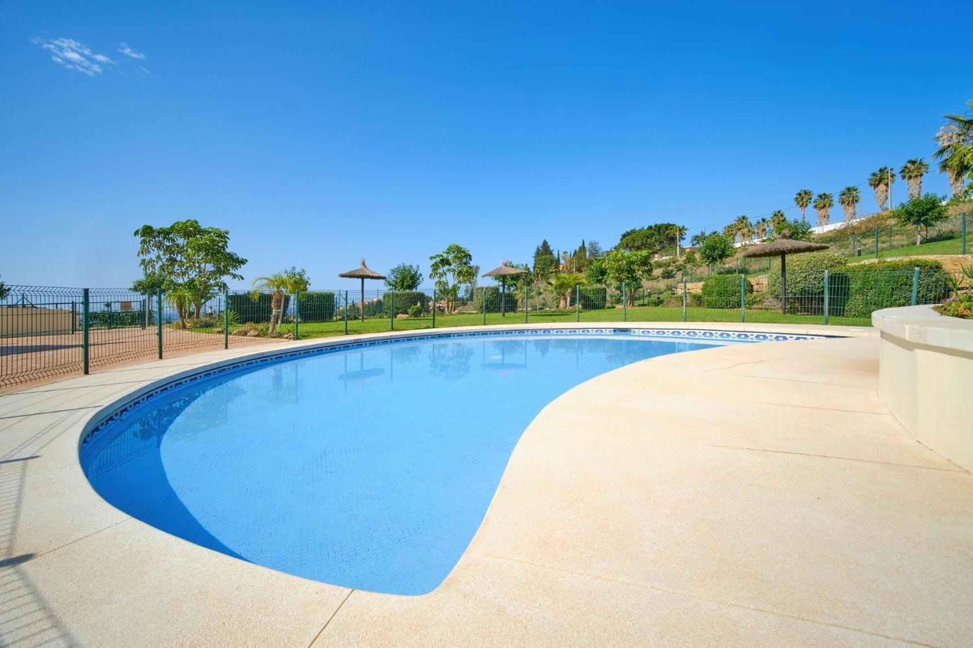 Cibeles 16, Pool View, Terrace, Golf Appartement