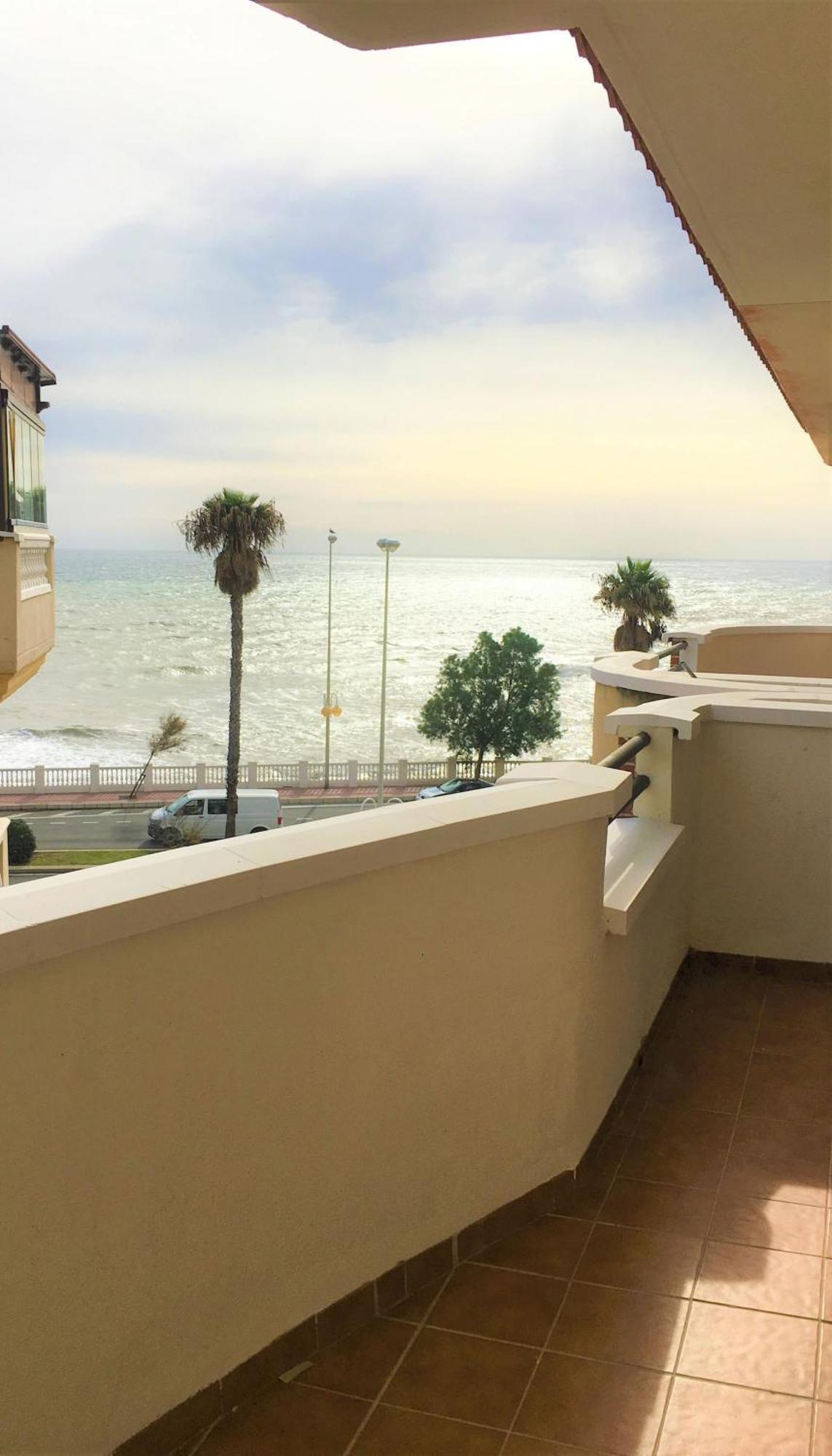 Large With Sea Views & Terrace Benalmadena