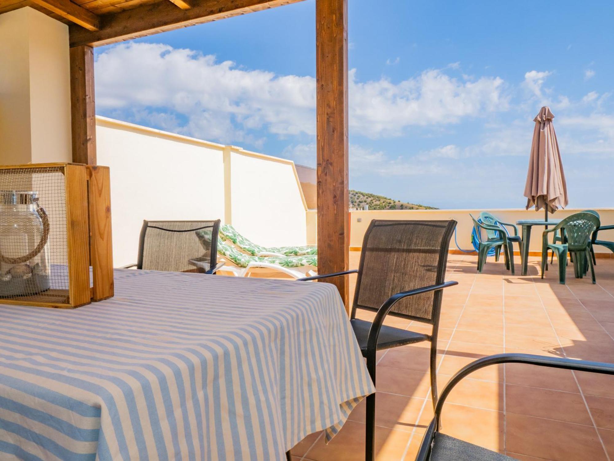 Apartment Cubo's Benalvistas Urban Love & 2 Free Parking Benalmadena