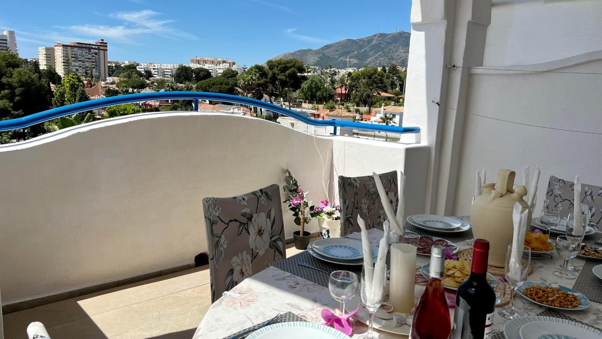 Luxury Near Puerto Marina