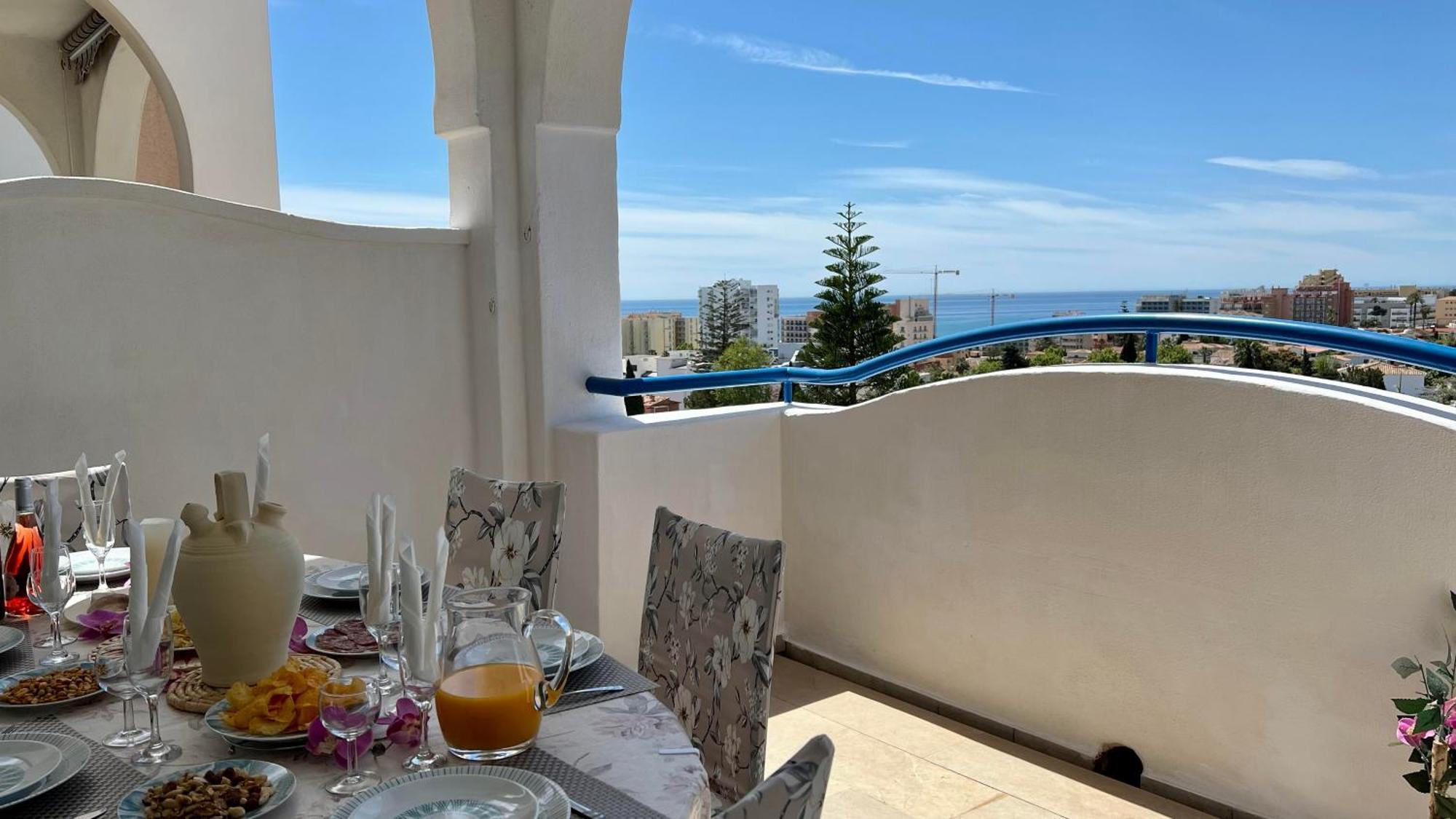 Apartment Luxury Near Puerto Marina