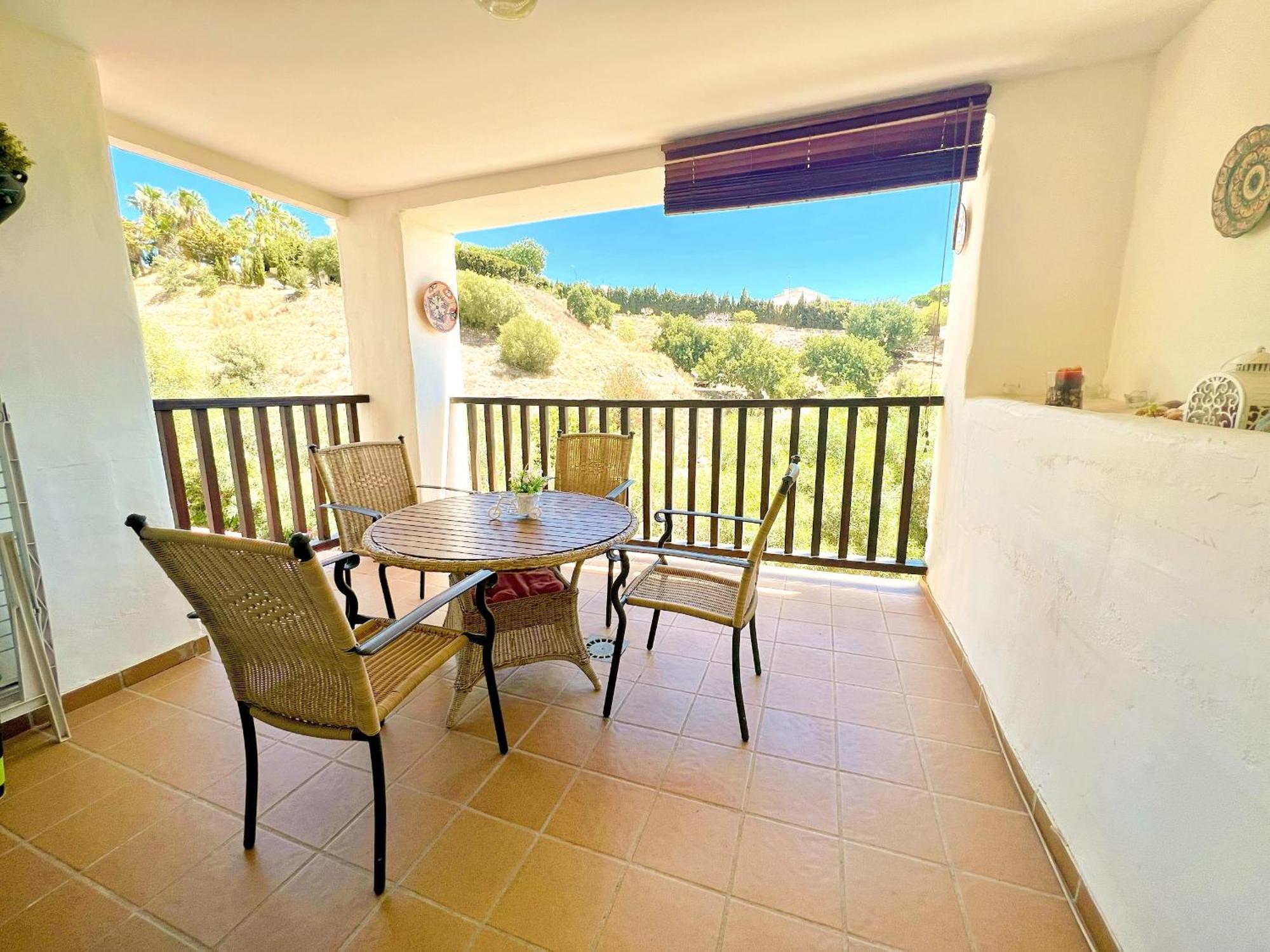 Beautiful With Pools, Playground And Paddle Tennis - Family Friendly And Near Vithas Hospital - Free Parking In Garage *