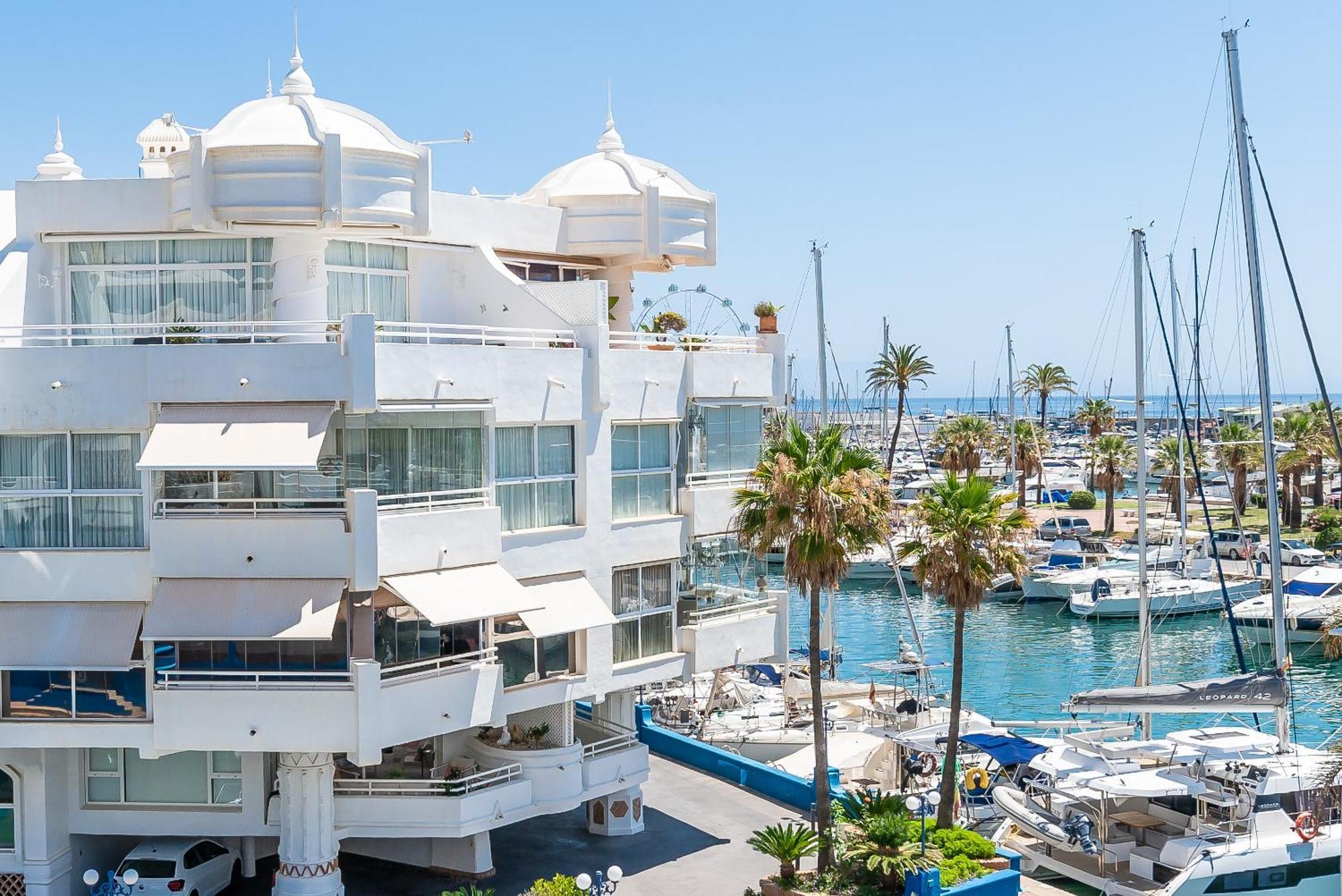 Apartment Vb Madeira 1bdr With Rooftop Swimming Pool Benalmadena