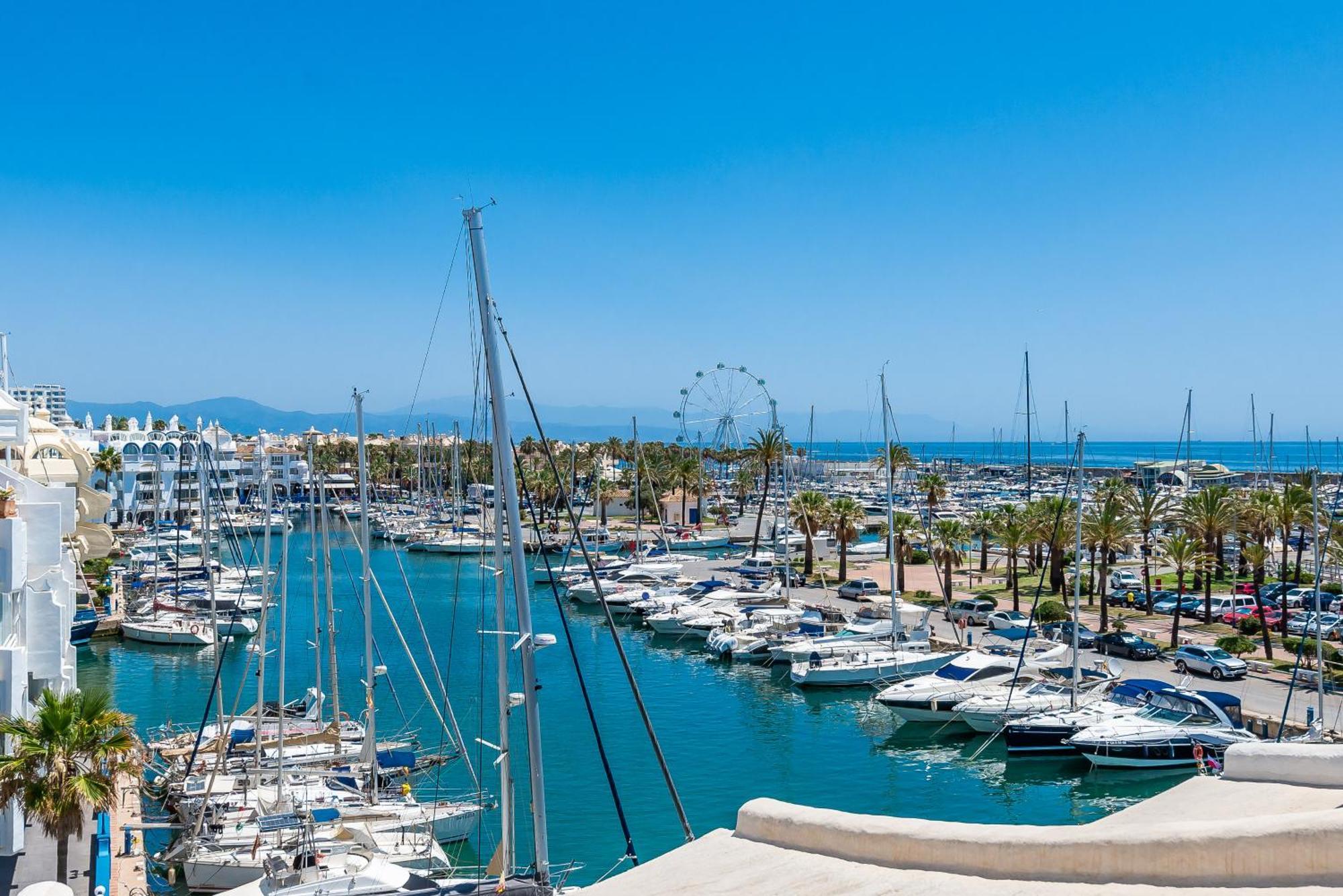 Vb Madeira 1bdr With Rooftop Swimming Pool Benalmadena