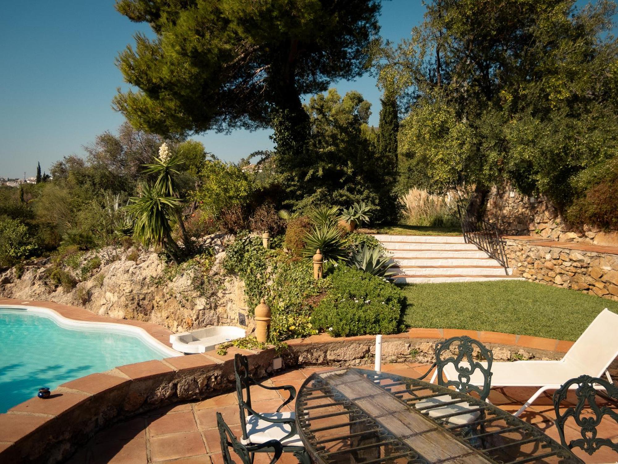 7,000 Sqm Luxurious With Panoramic Sea Views Multiple Gardens & Two Pools *