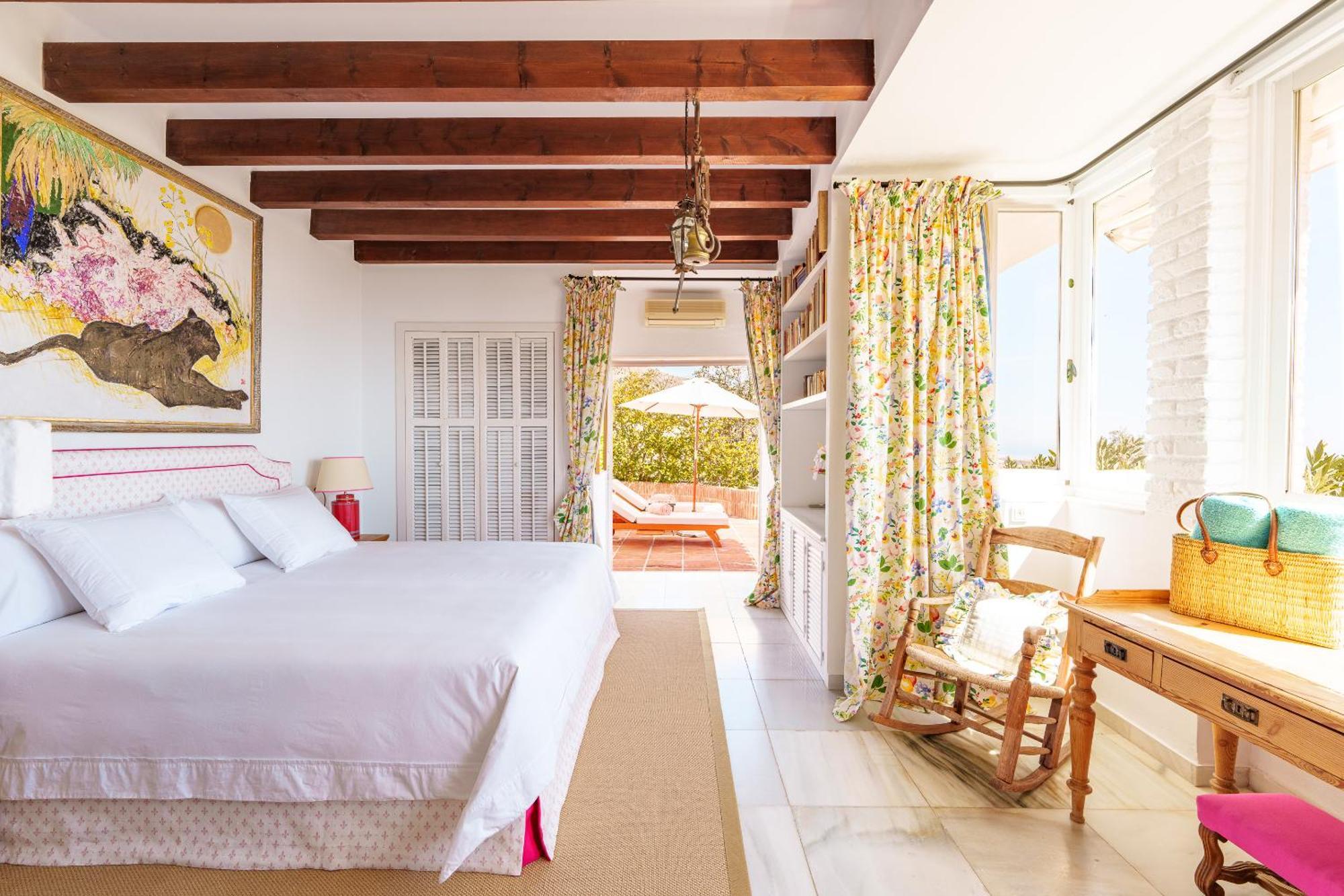 7,000 Sqm Luxurious With Panoramic Sea Views Multiple Gardens & Two Pools Benalmádena