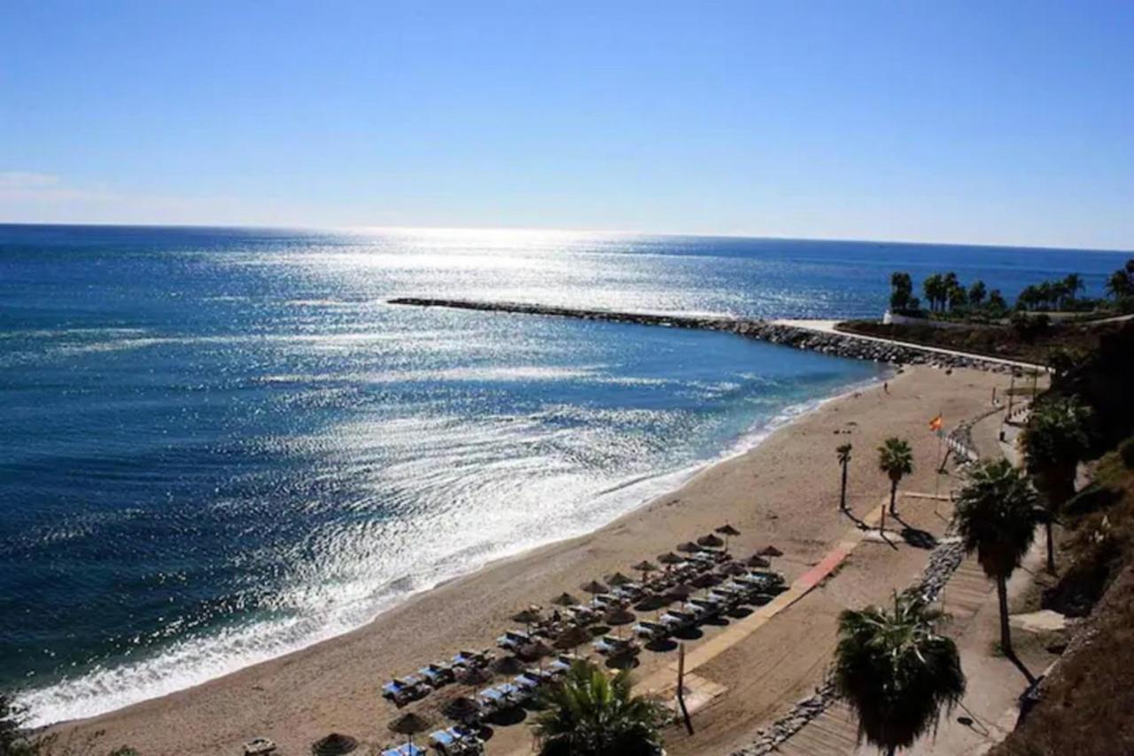 Beachfront Complex El Coloso Views,pools,parking Costa Benalmadena