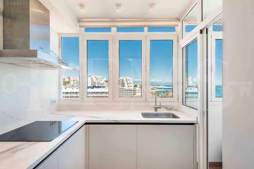 Appartement Seaview Coastal In By Rems