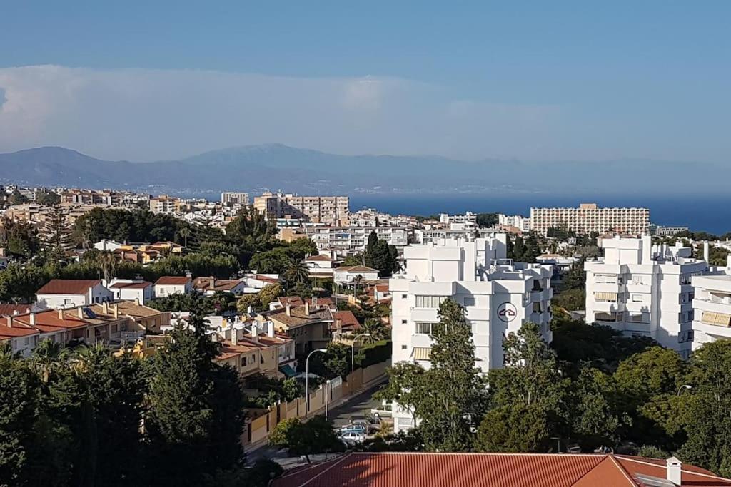 De Lujo Con Amplia Vista Al Mar. - Benalmadena