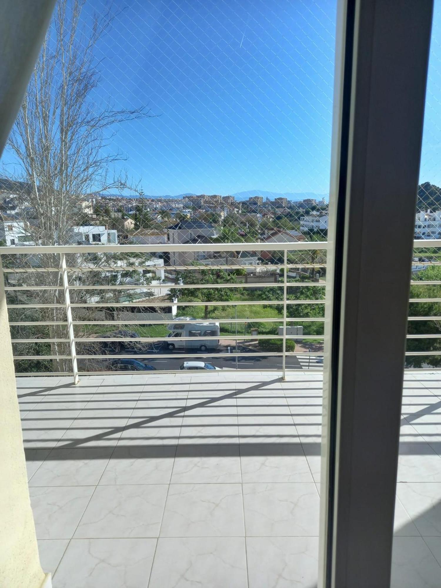 Terraza Vista: Amplio Moderno Con Vistas Exclusivas Apartment