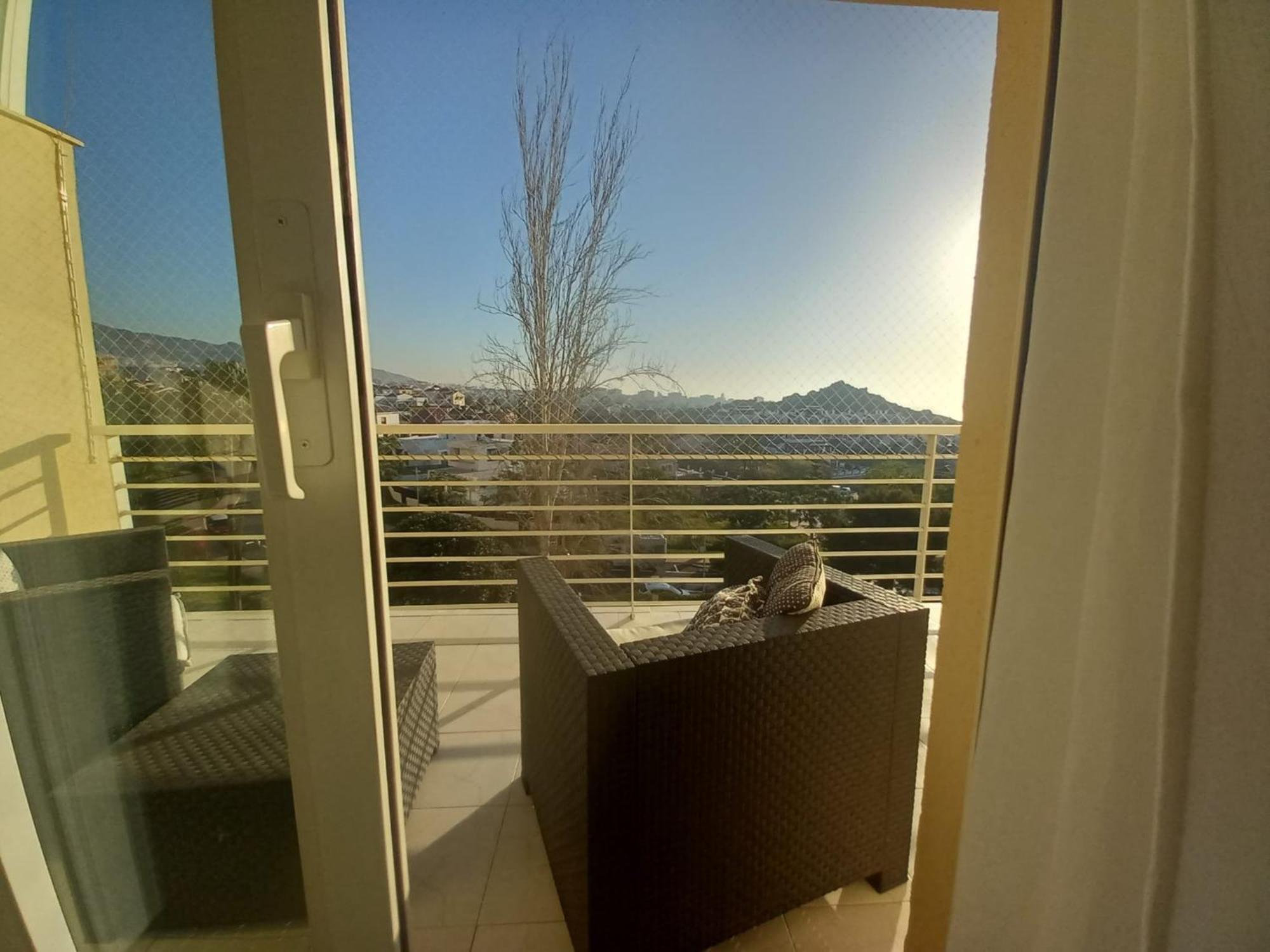 Apartment Terraza Vista: Amplio Moderno Con Vistas Exclusivas