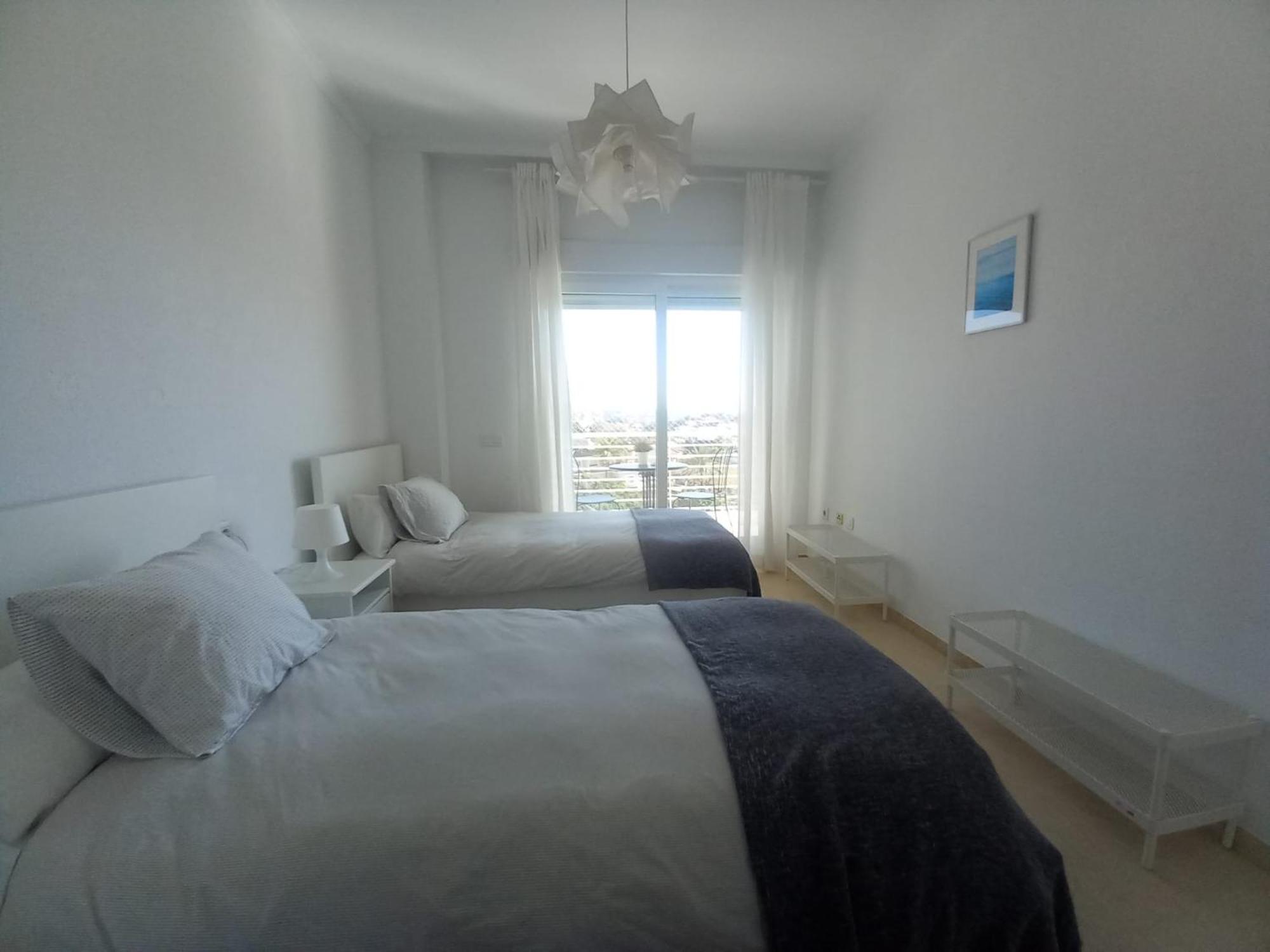 Terraza Vista: Amplio Moderno Con Vistas Exclusivas Benalmadena