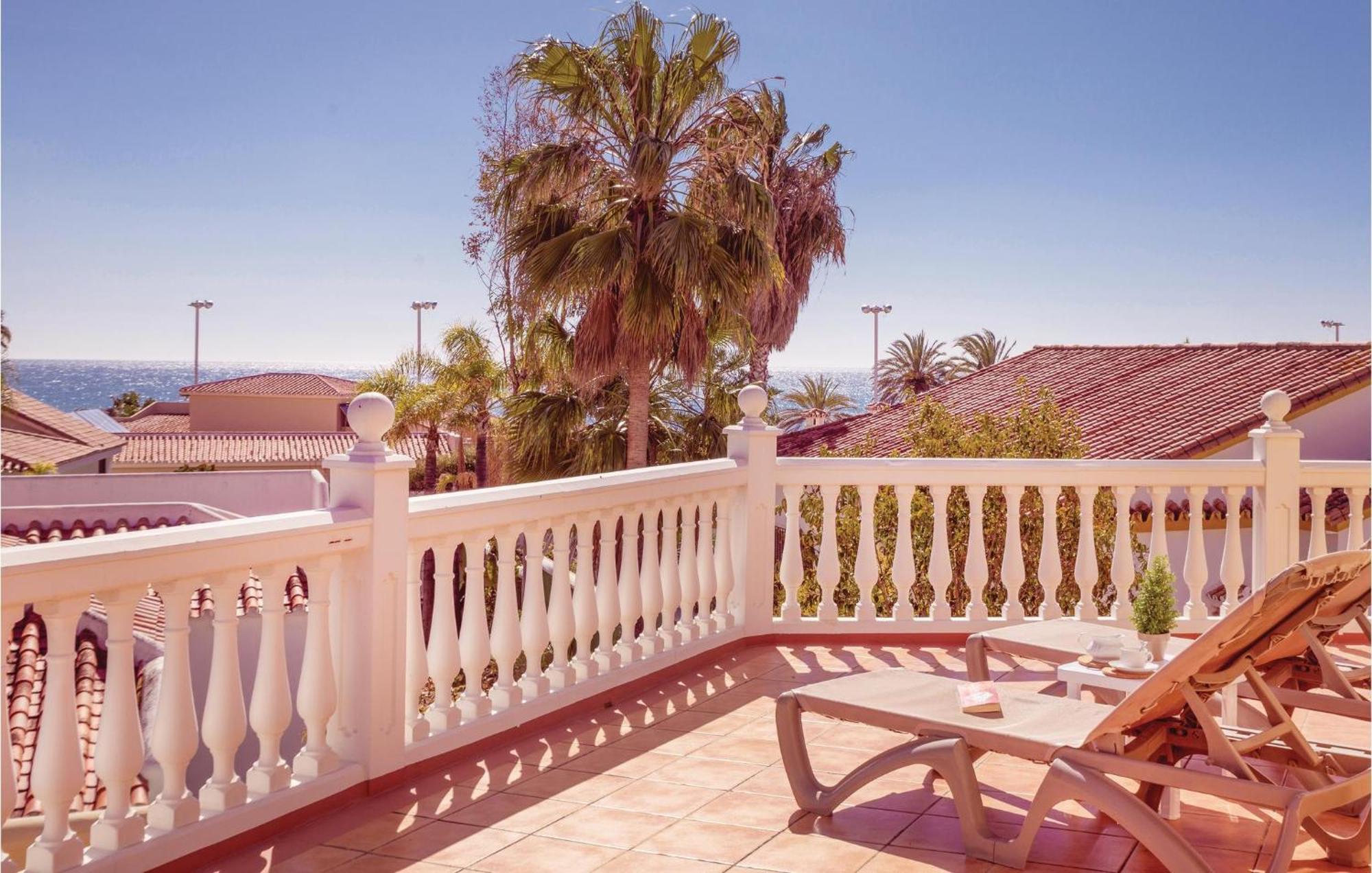 Amazing In Benalmdena With 7 Bedrooms, Wifi&outdoor Swimming Pool
