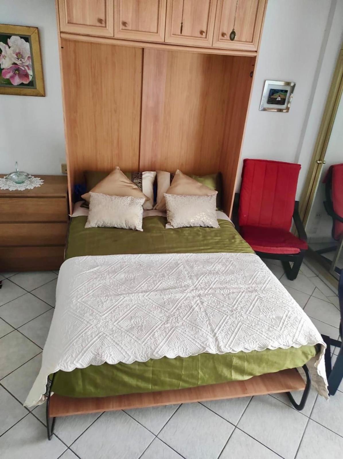 Apartment Studio Hercules *