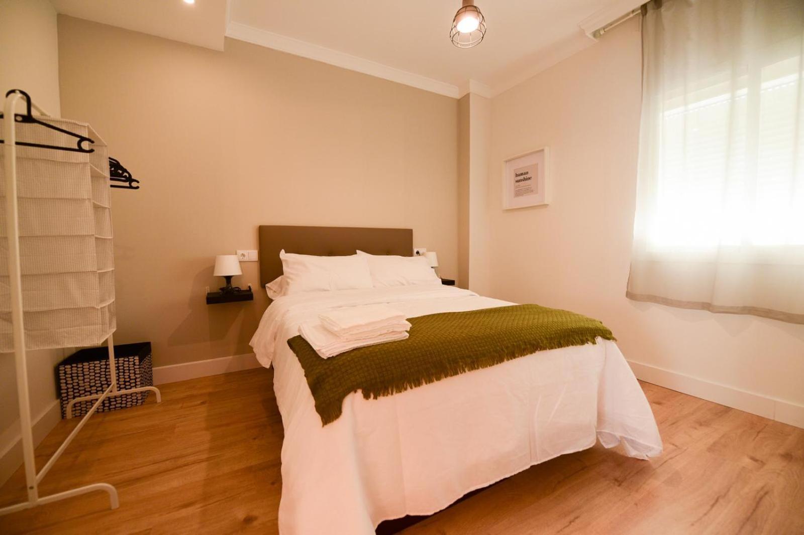 Fabuloso Apto 1-5 Personas Torrequebrada-benalmadena Piscina Terraza Parking Wi-fi Benalmádena