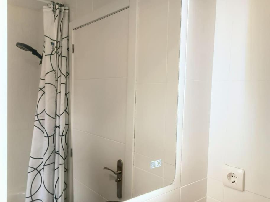 Apartment Ideal Getaway At Playa Carvajal, With Pool *