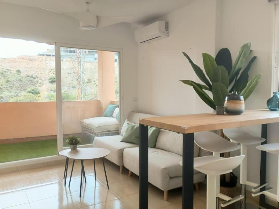 Ideal Getaway At Playa Carvajal, With Pool * Benalmadena