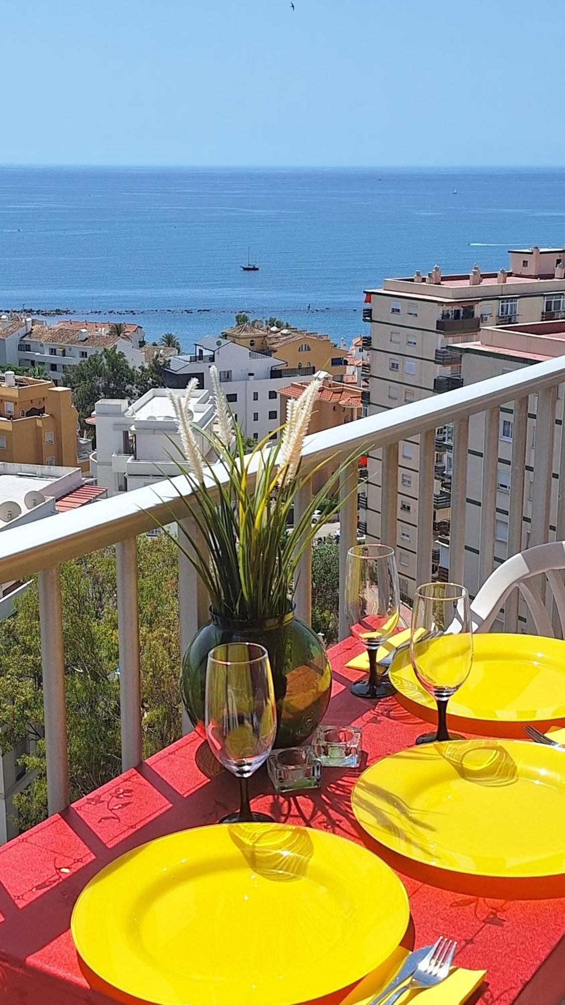 Jupiter Sea View Apartment *
