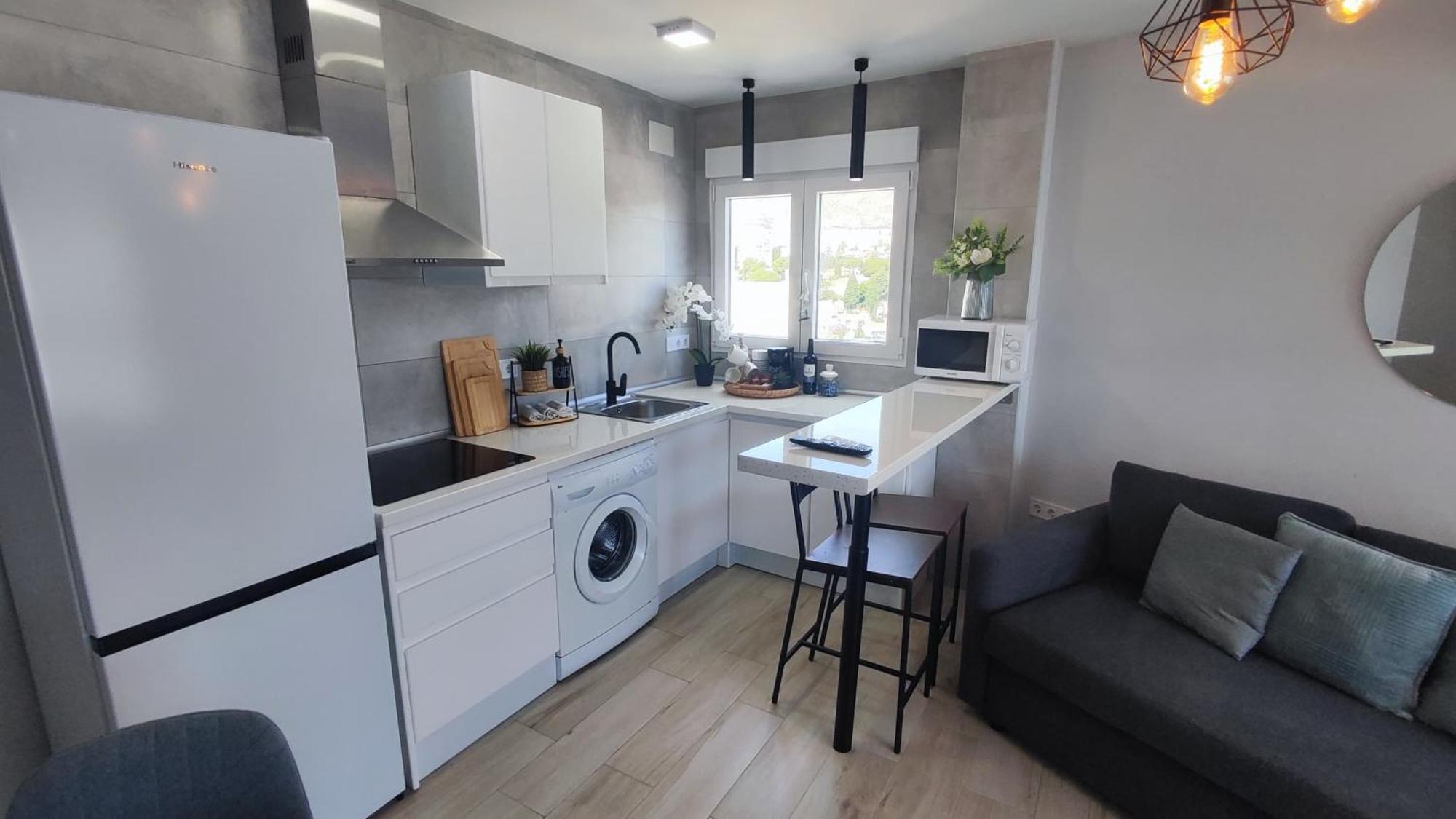 Apartment Wonderful On The Beachfront Benalmadena