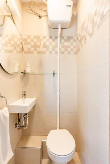 Apartamento Amplio Con Vistas Al Mar Y Piscina En *