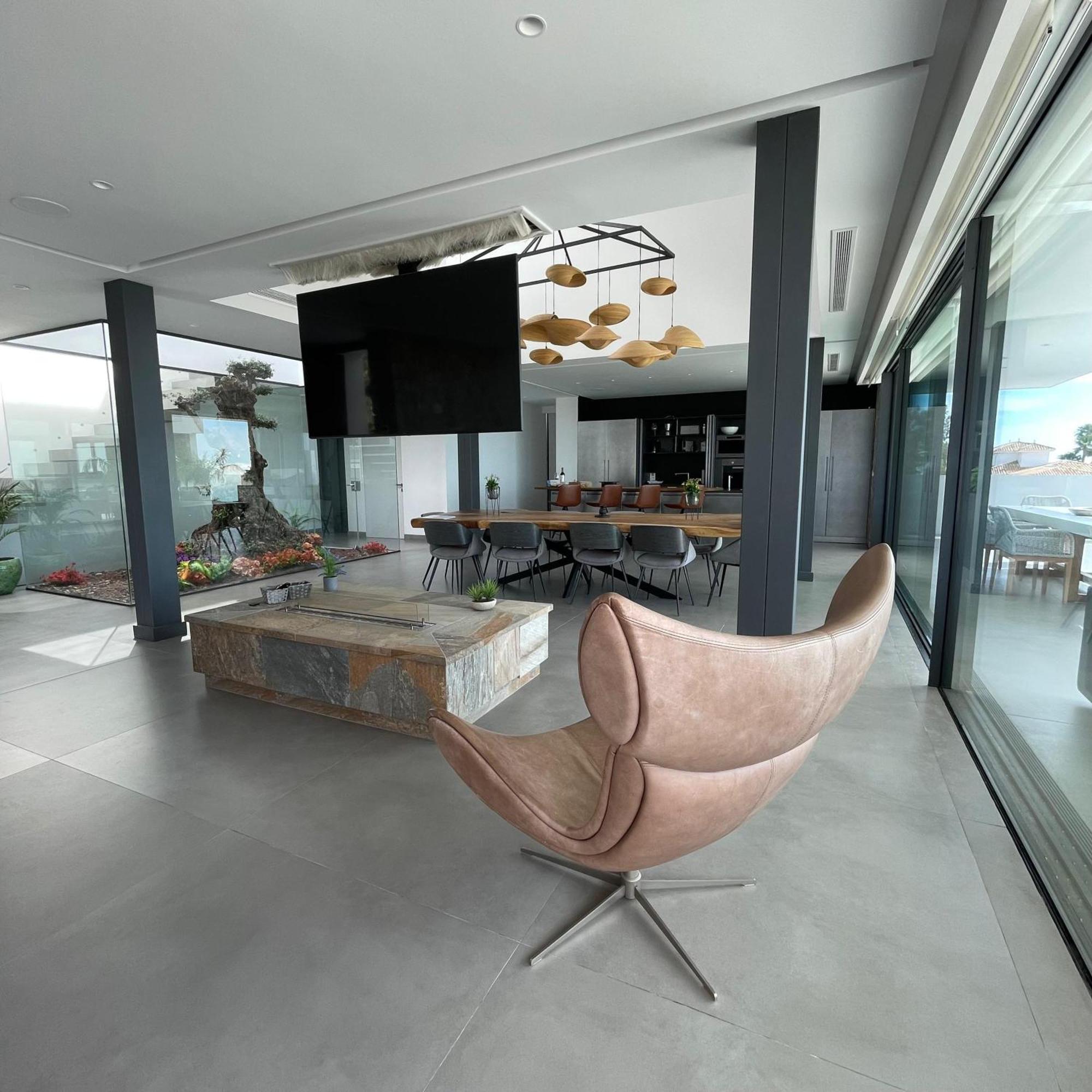 Villa Stupa Luxury *