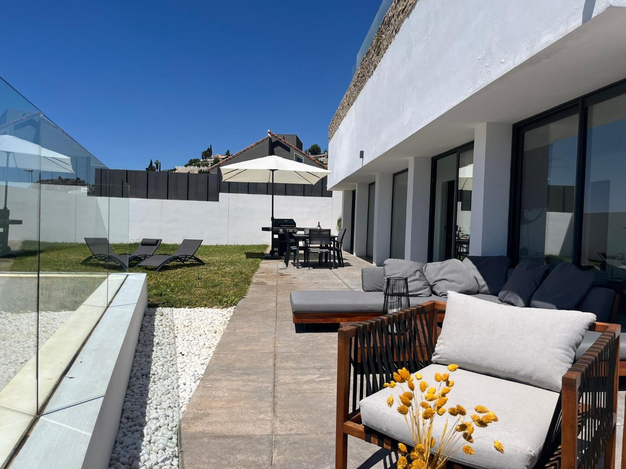 Stupa Luxury