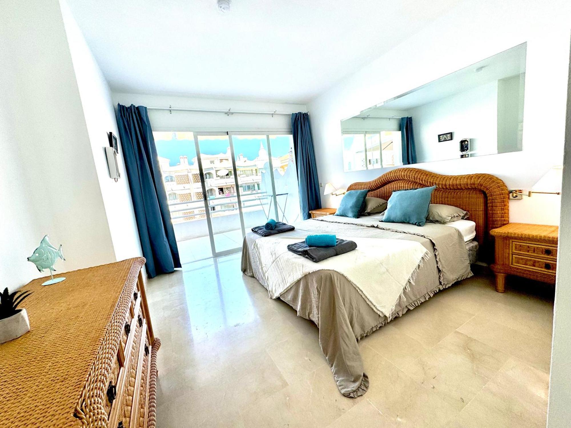 Luxe In De Jachthaven Benalmadena, Provincie Malaga, Costa Del Sol *