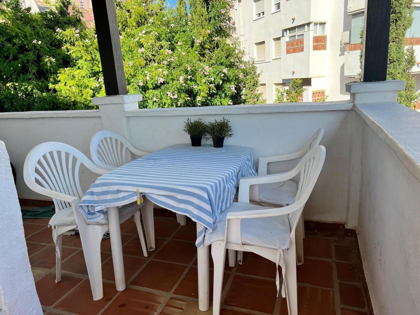 Apartment Pueblo Evita. Stunning Sea And Mountain Views, Close To Amneties.
