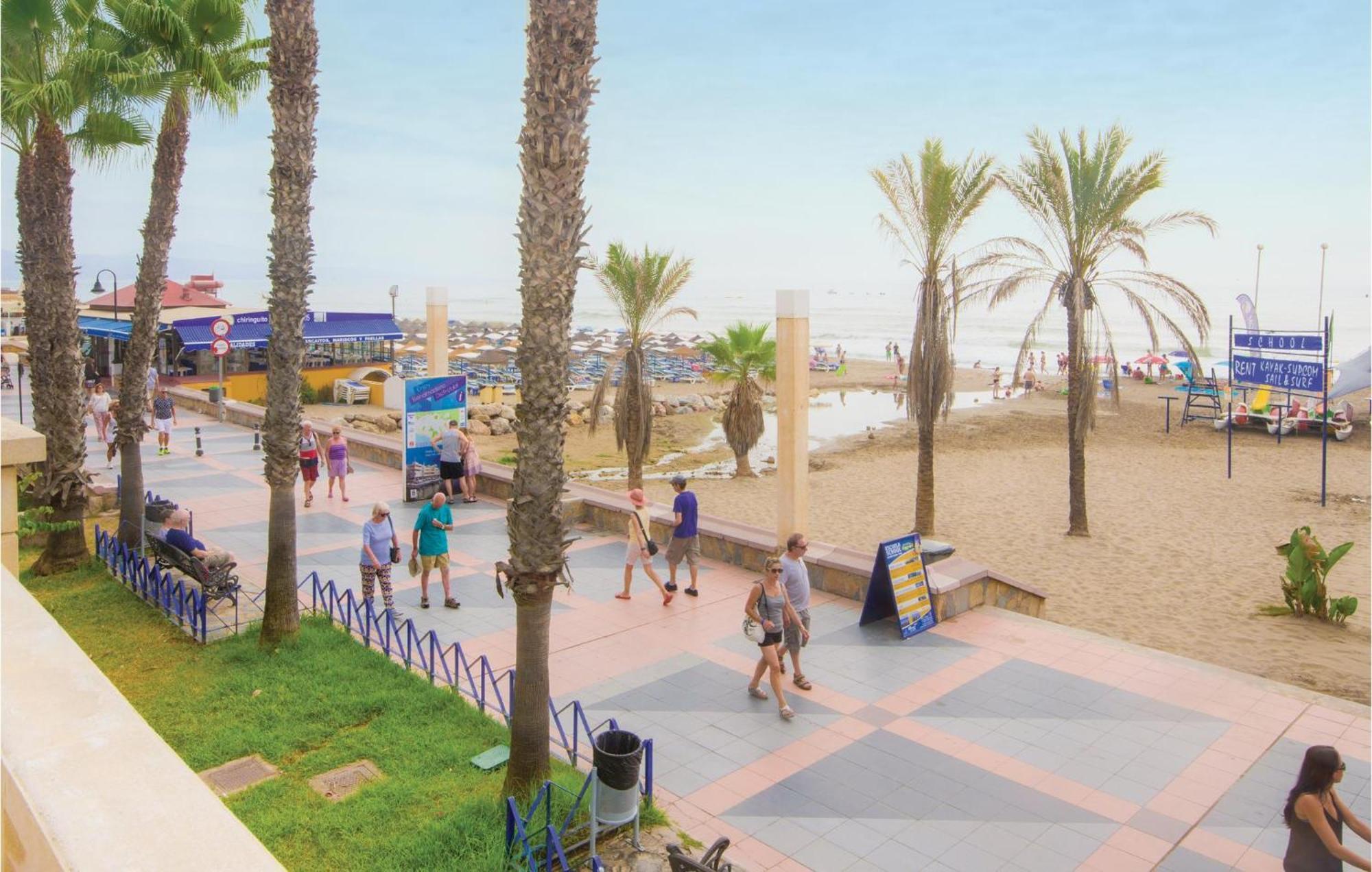 Vakantiehuis Amazing In Benalmdena With 7 Bedrooms, Wifi&outdoor Swimming Pool Benalmádena