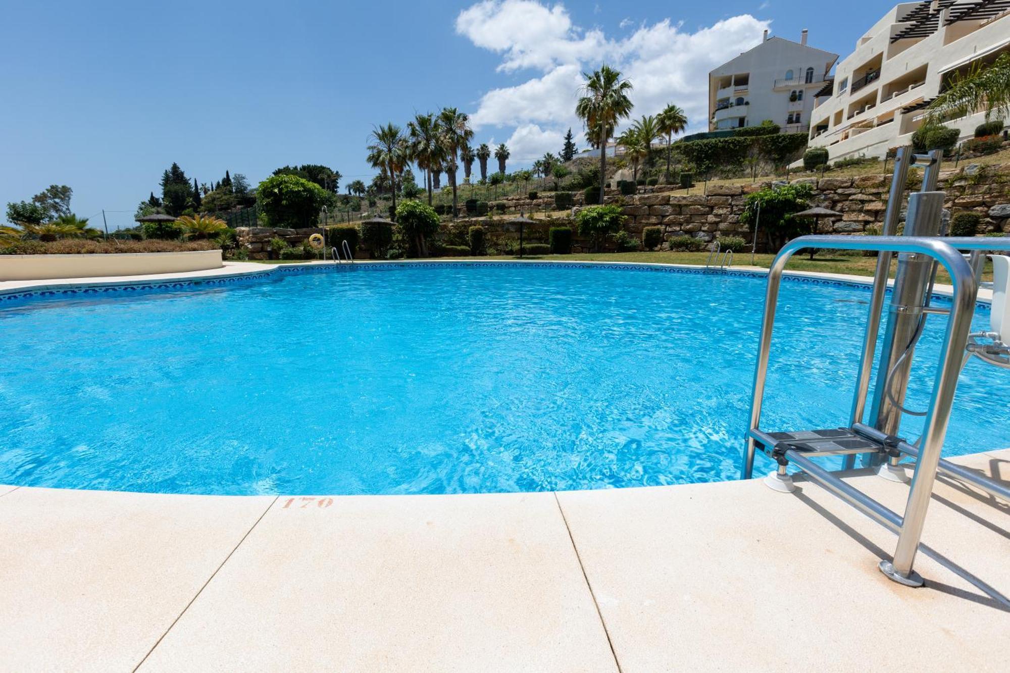 Magnifique, Luxueux En Appartement Benalmádena