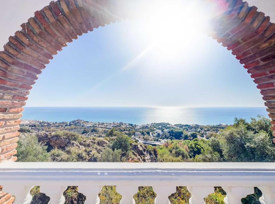 105 - Duplex With Views, Appartement Benalmádena