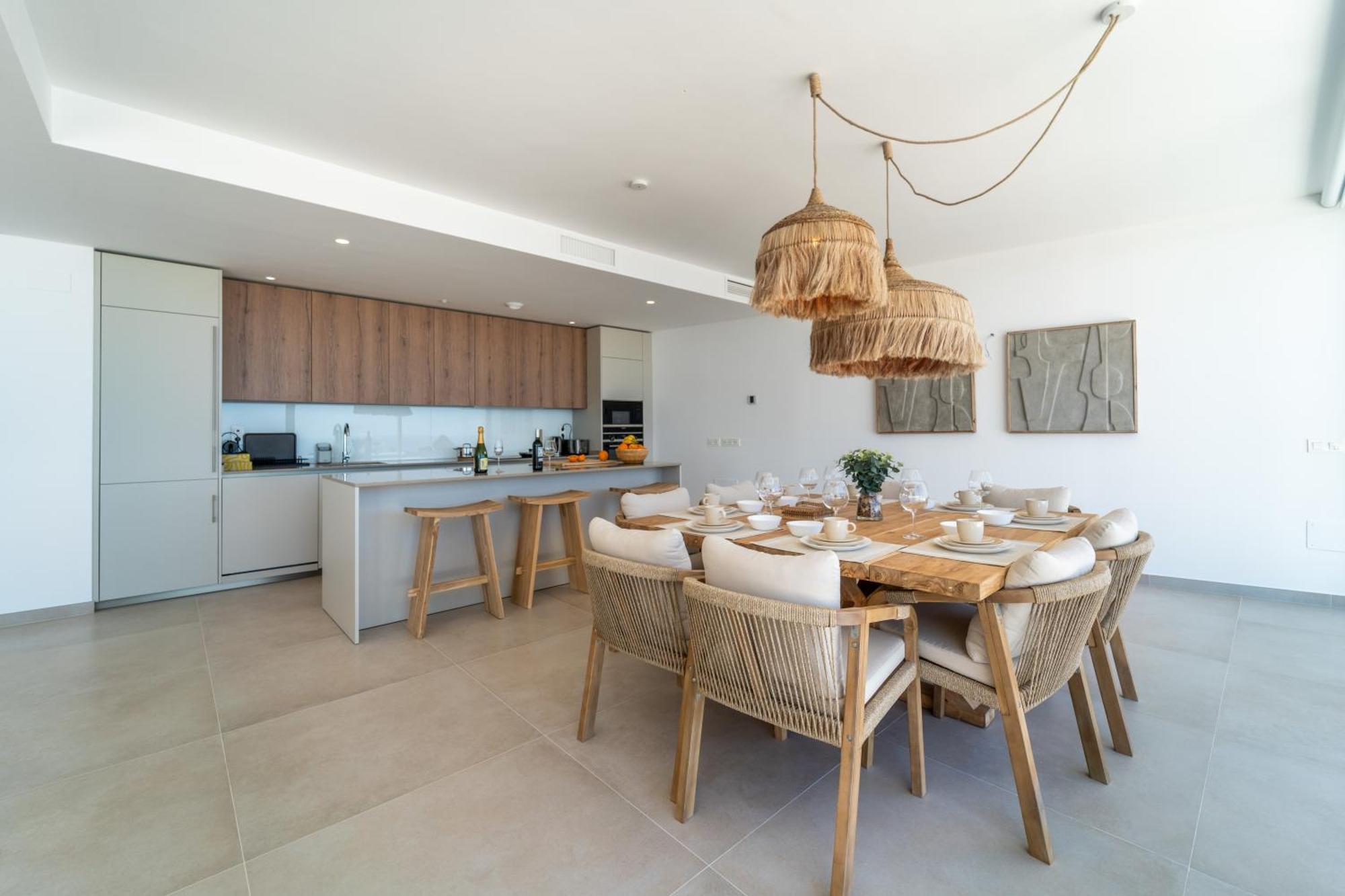 Panoramic Sea View 4 Bedroom Stupa Duplex With Jacuzzi Benalmádena