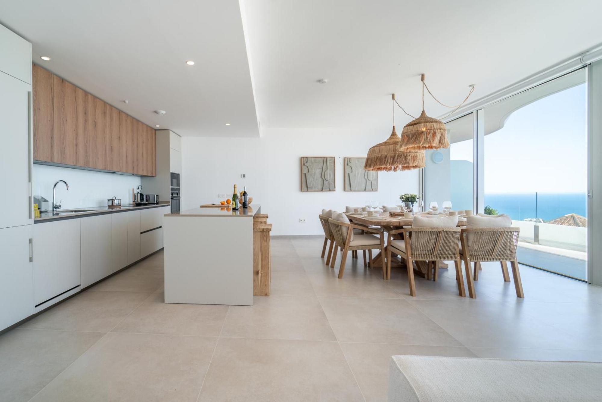 Panoramic Sea View 4 Bedroom Stupa Duplex With Jacuzzi