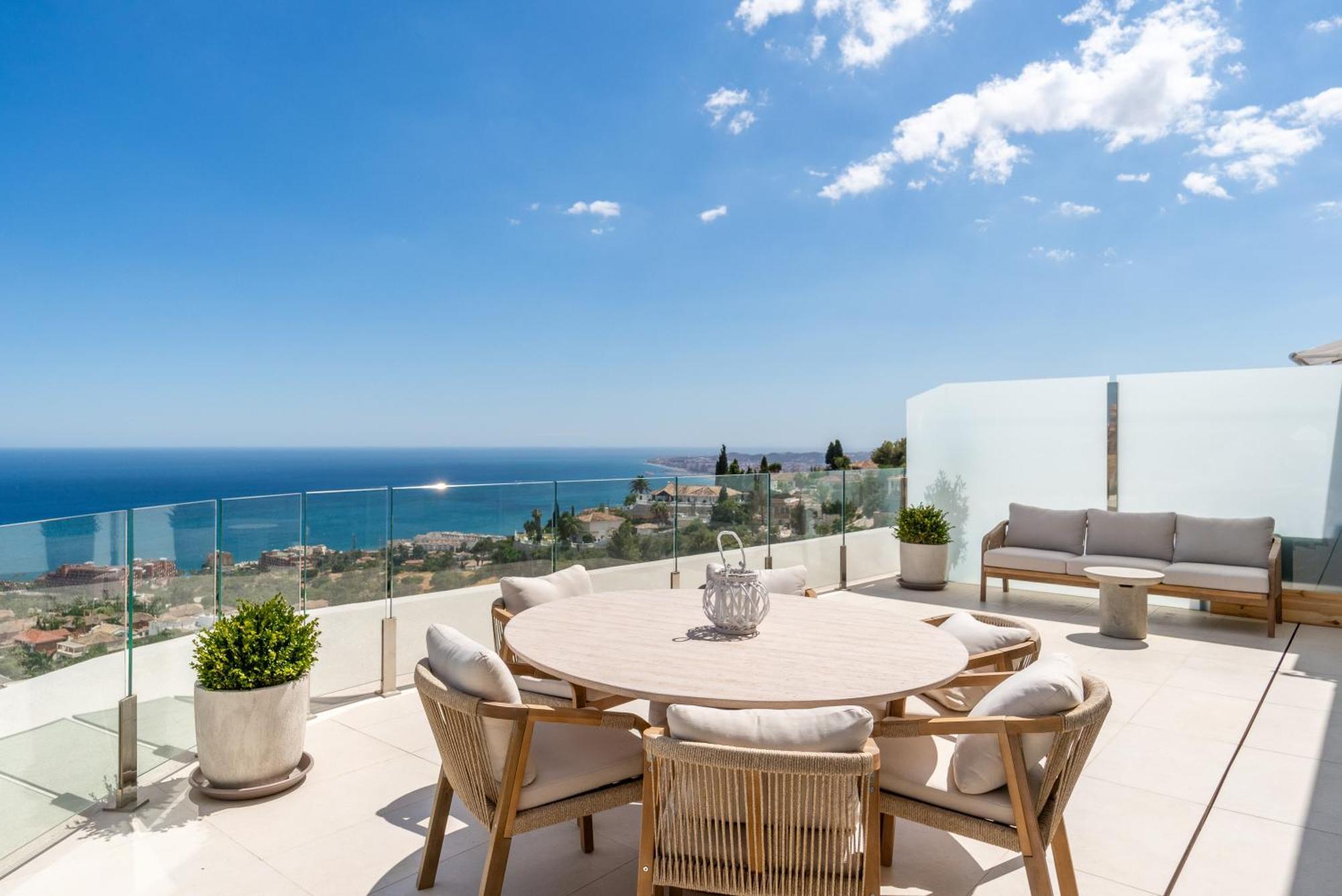 Apartamento Panoramic Sea View 4 Bedroom Stupa Duplex With Jacuzzi