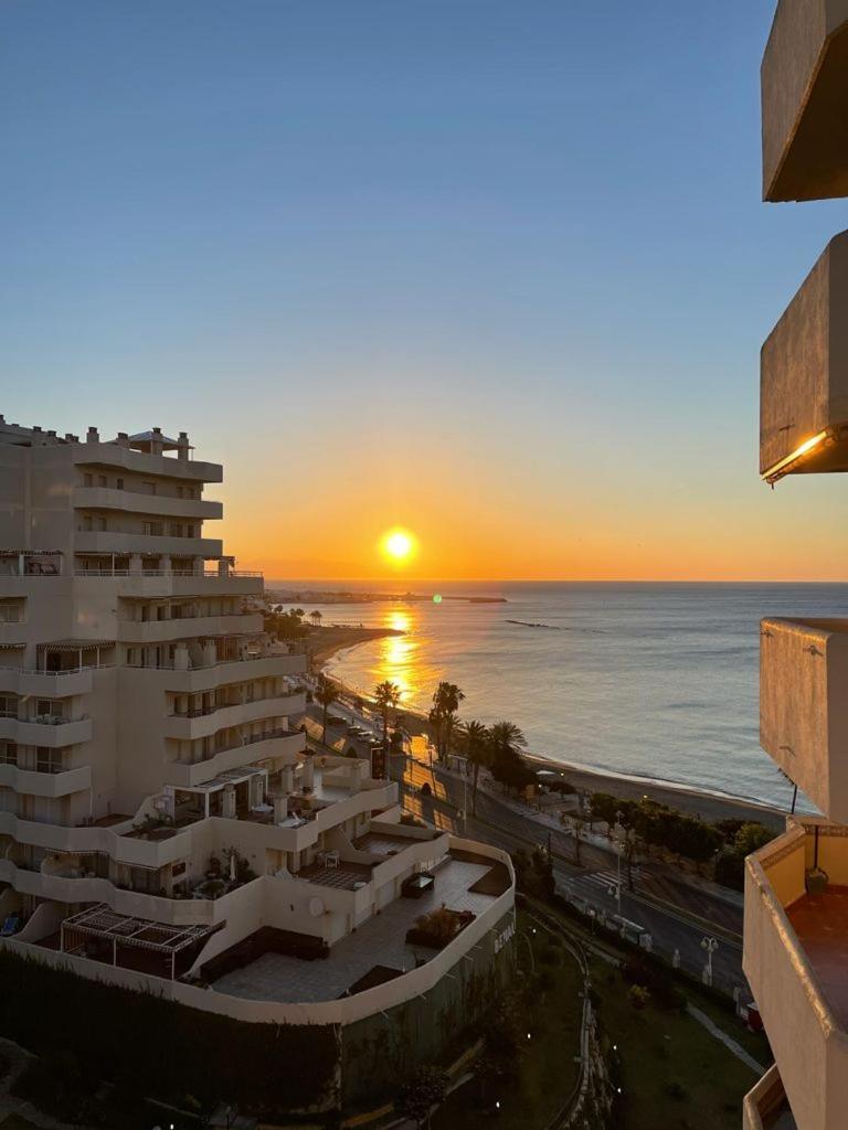 Benalbeach Exclusivo Apartment