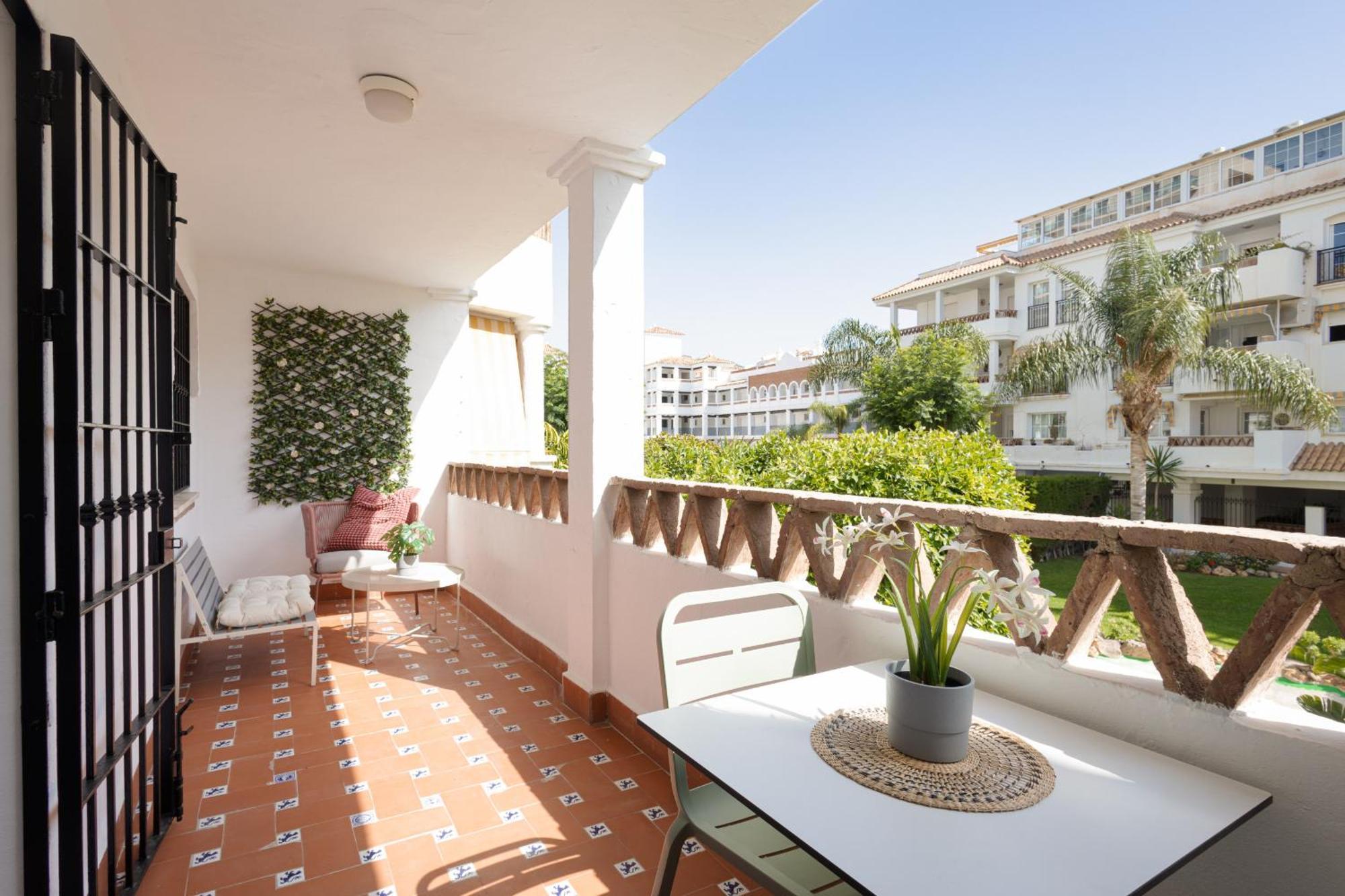 C19 Sunny With Pool And Terrace * Benalmadena