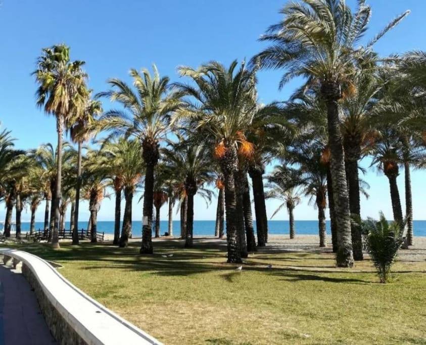 Unique With Rooftop Pool & Amazing Views Appartement