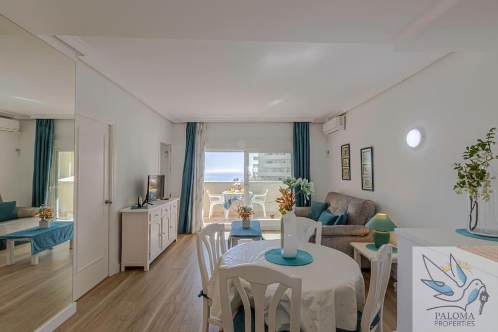 Bright 2 Bdr, With Sea Views, Benalbeach