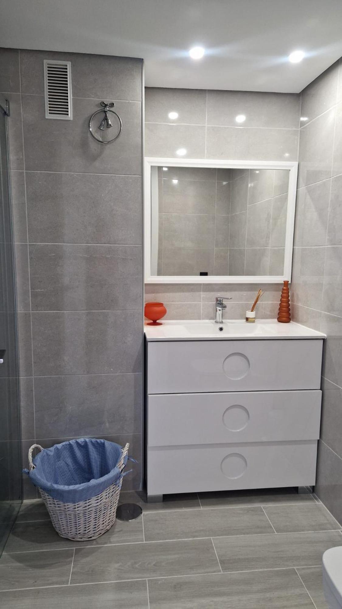 Sea Views Torrequebrada, 1 Bedroom Apartment Benalmadena