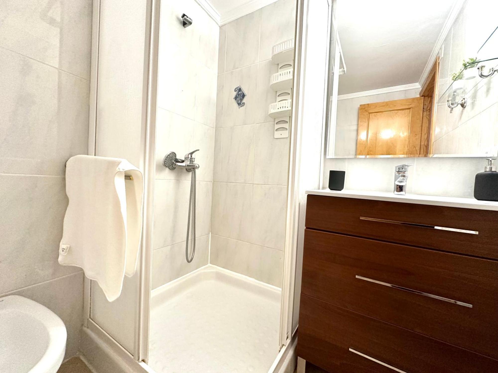 Apartamento Ter - Encantador 2 Hab - Piscina- Wifi - Vistas Mar Benalmádena