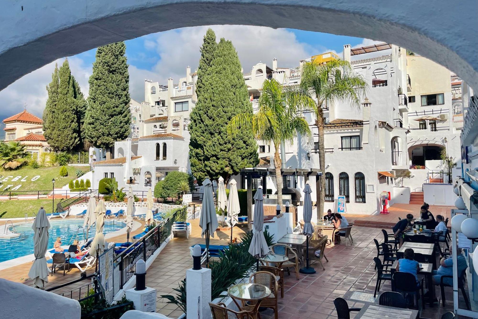 Apartamento Freshly Renovated, Modern Penthouse Pueblo Evita! Benalmádena