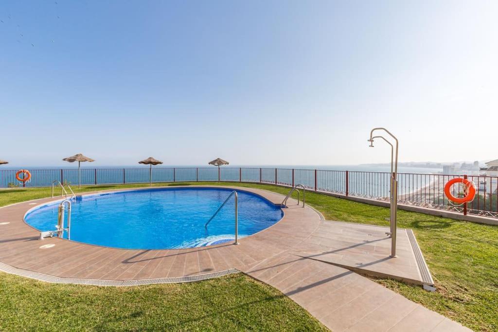 2 Bed Apartment, Big Terrace, Pool, Views + Beach! Appartement *