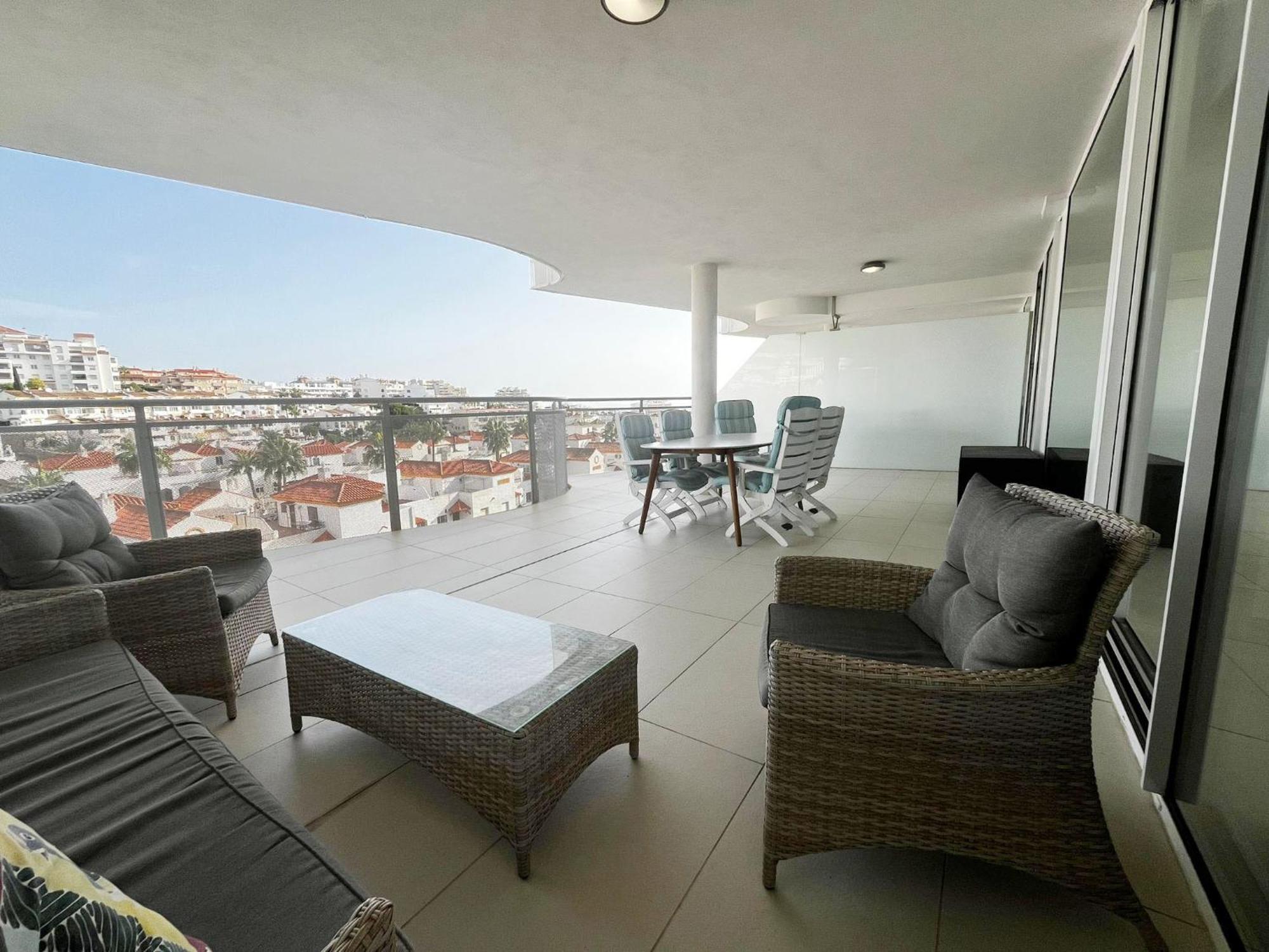 Stunning 3 Bed Apartment