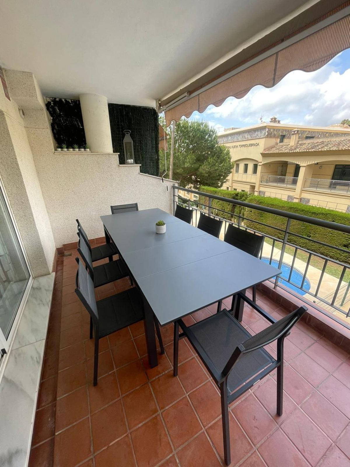 Amazing For Families Up To 6 Persons Apartment *