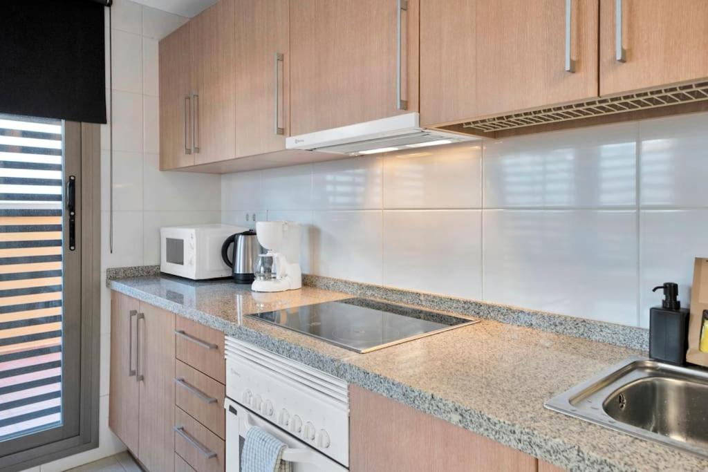 Apartment Con Terraza Y Piscina En Puerto Marina - Mistral Benalmadena