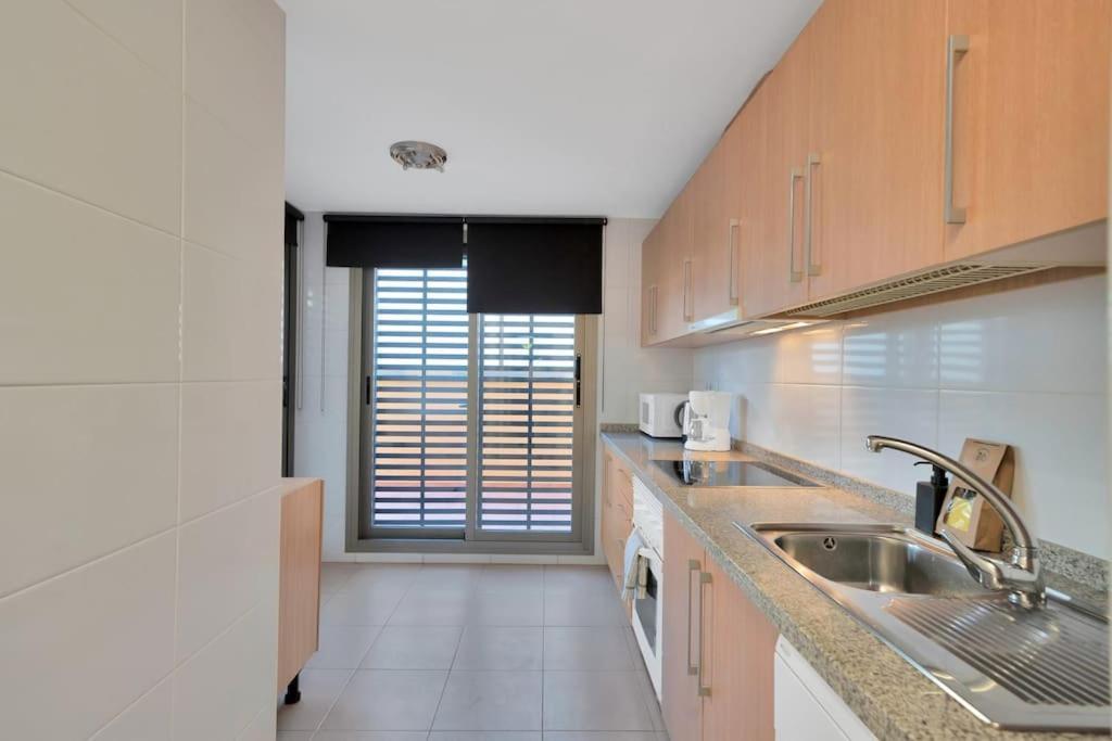 Apartment Con Terraza Y Piscina En Puerto Marina - Mistral *