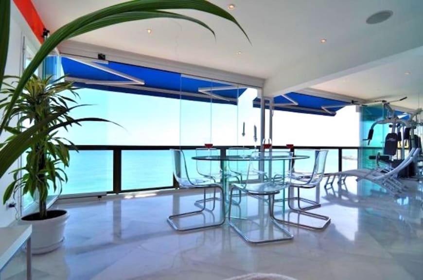 Malibu Deluxe Strandlage Benalmádena