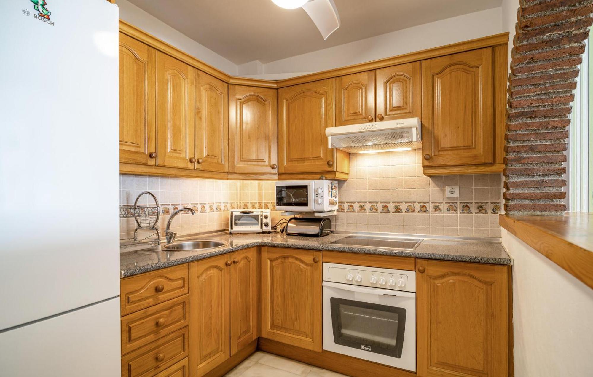 Apartment Stunning In Benalamdena With Kitchen